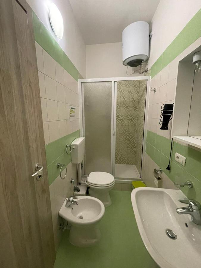 La Finestra Sul Mare B&B Crotone Bagian luar foto